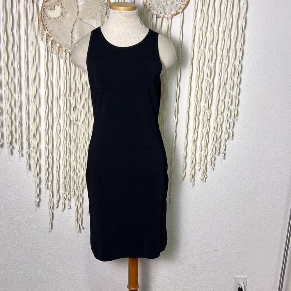 Theory Sleeveless Ribbed Crewneck Bodycon Mini Dress Size M - Picture 2 of 11
